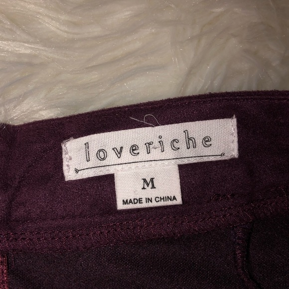 Purple boutique suede skirt - Picture 3 of 3